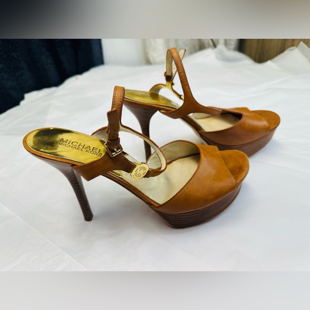 Michael Kors Brown Leather Heels